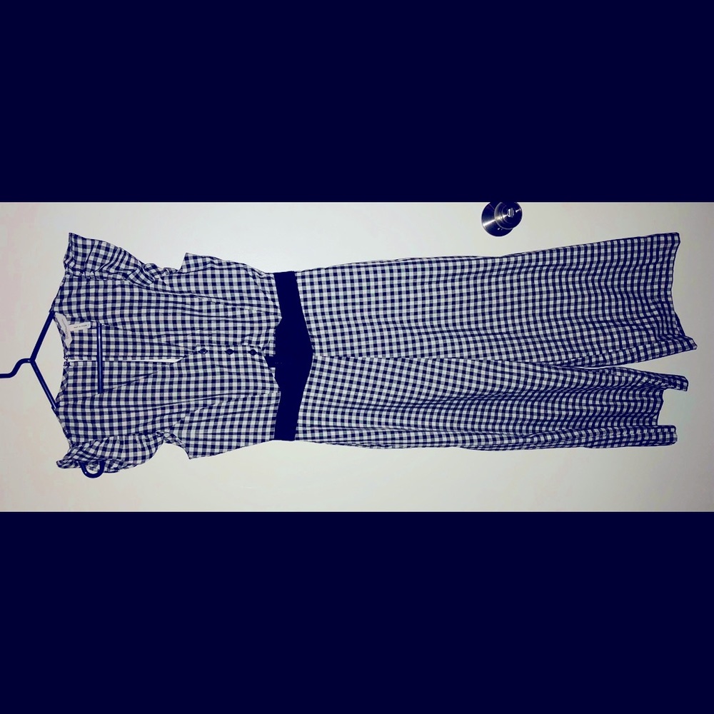 Black & White BCBG checked romper w/cut out stomach AND pockets XS
